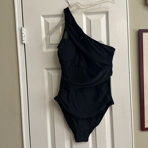 NWT cupshe black one piece size large